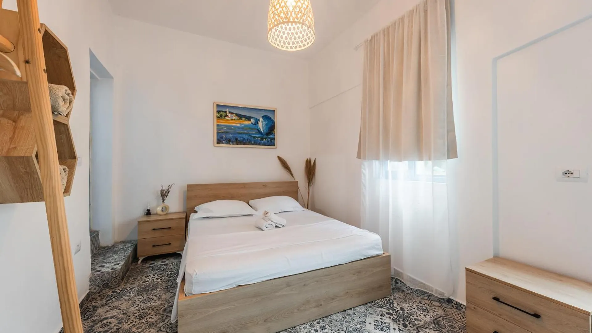 Central Vila 5 Durres