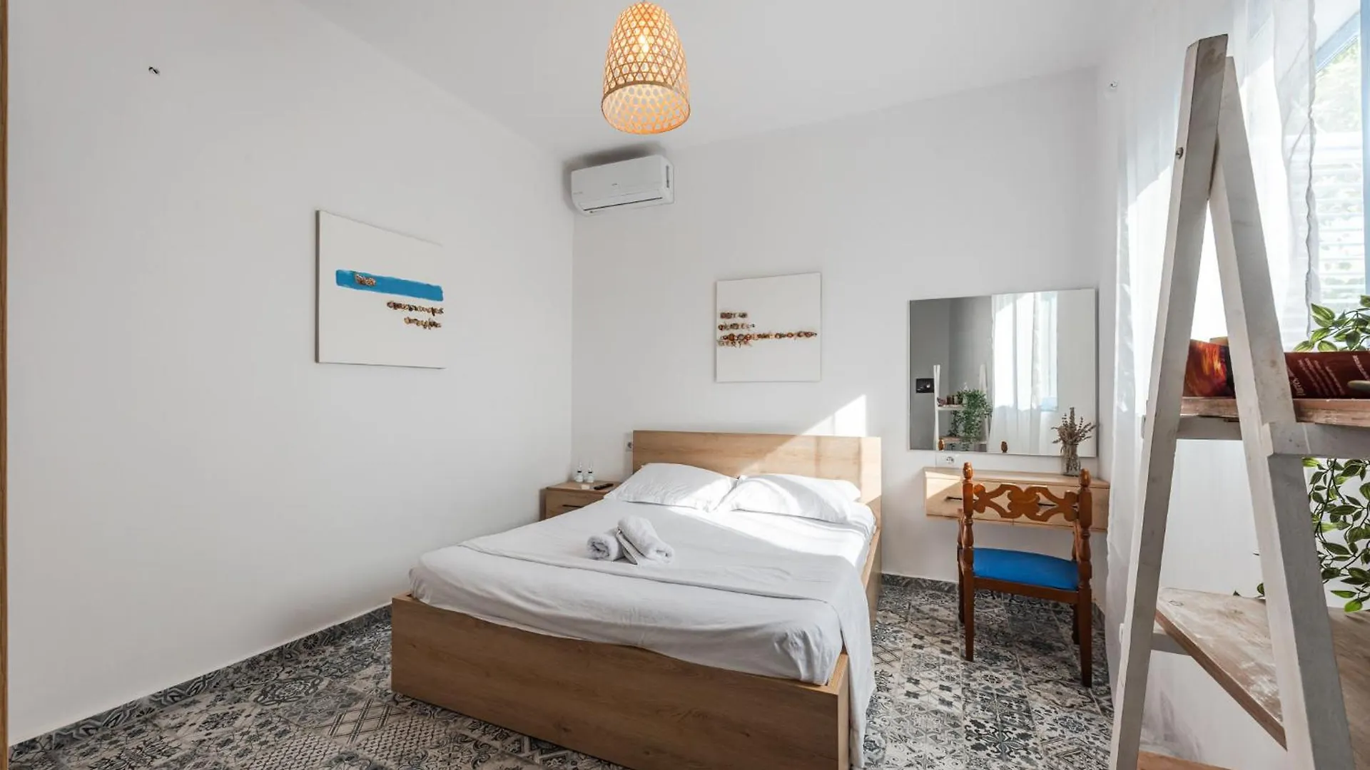 Central Vila 5 Durres Albania